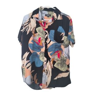 Daniel K Lightweight Hawaiian Button Up Shirt